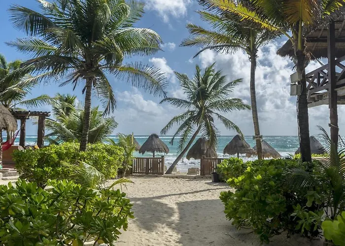 Hotel La Conchita (adults Only)